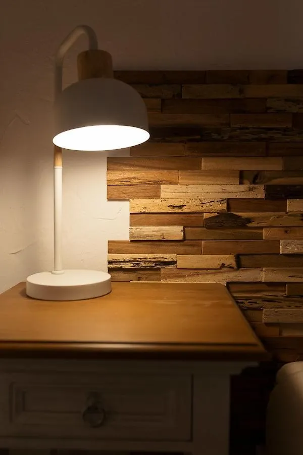 Woods Natural Hyper Centre Fontaine Moussue サロン＝ド＝プロヴァンス